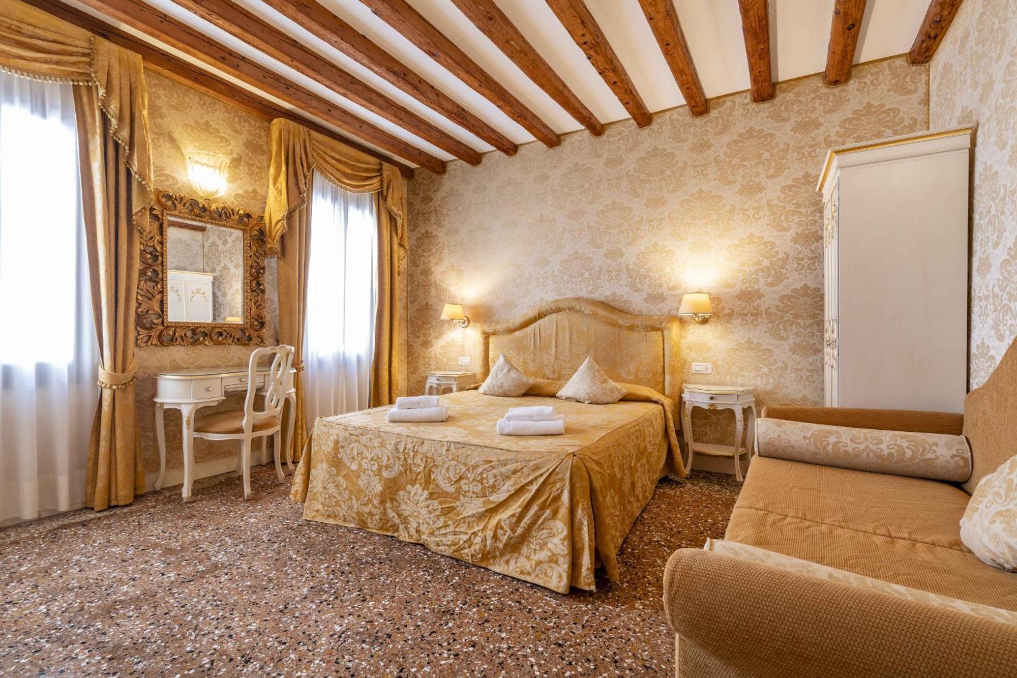 Residence Ca' Di Malta Arsenale By Wonderful Italy เวนิส ภายนอก รูปภาพ