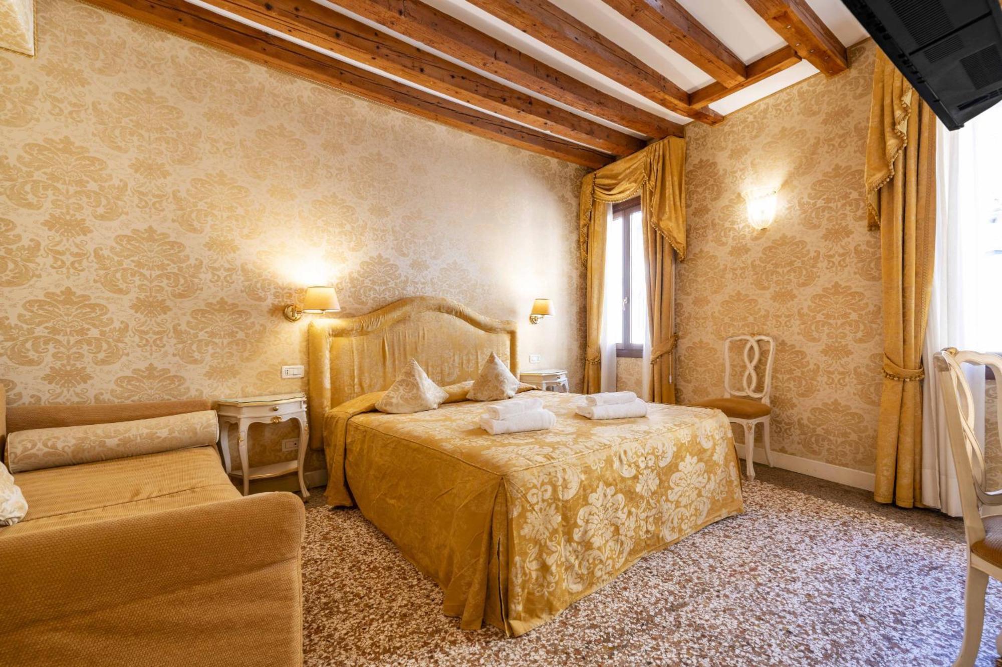 Residence Ca' Di Malta Arsenale By Wonderful Italy เวนิส ภายนอก รูปภาพ