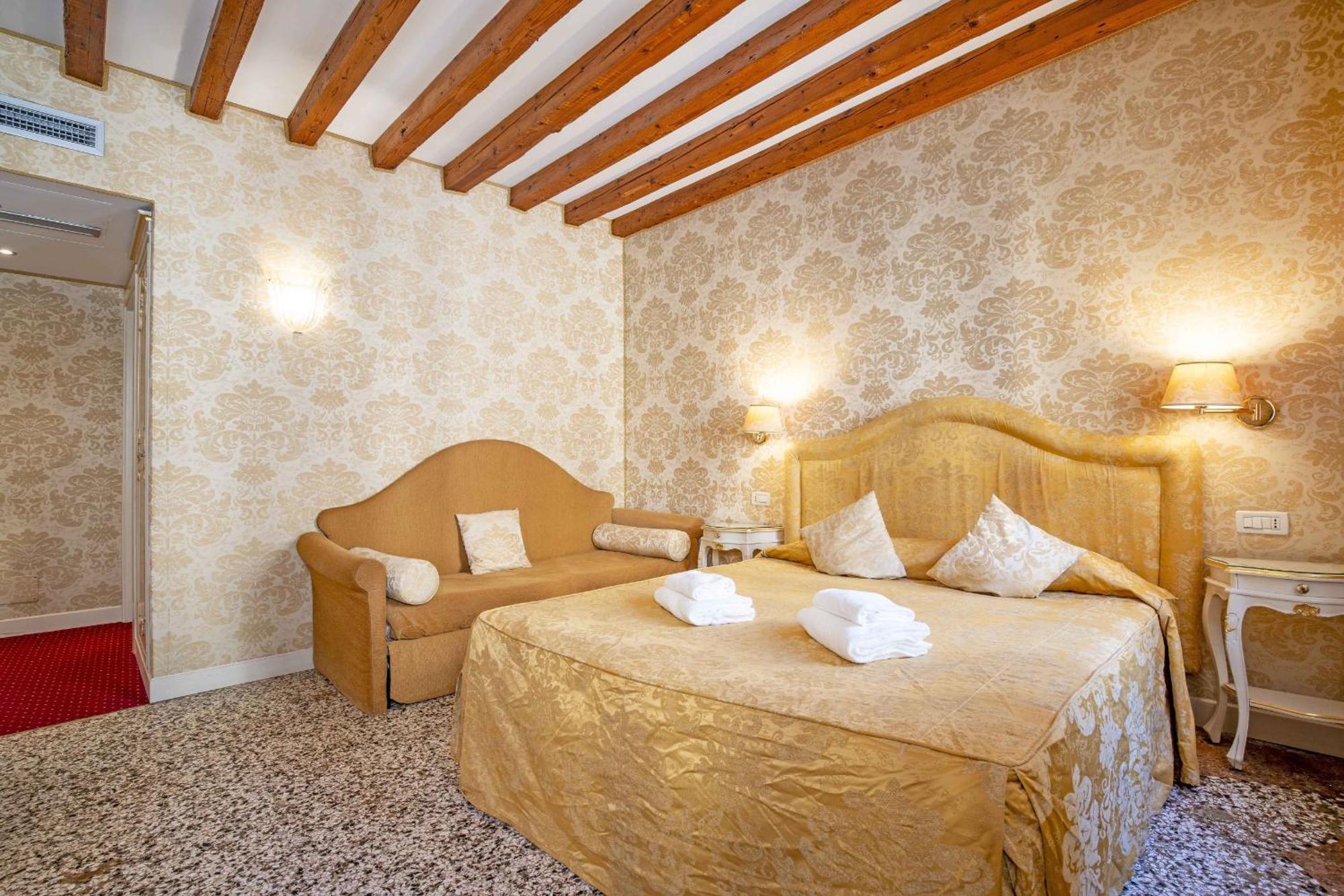 Residence Ca' Di Malta Arsenale By Wonderful Italy เวนิส ภายนอก รูปภาพ